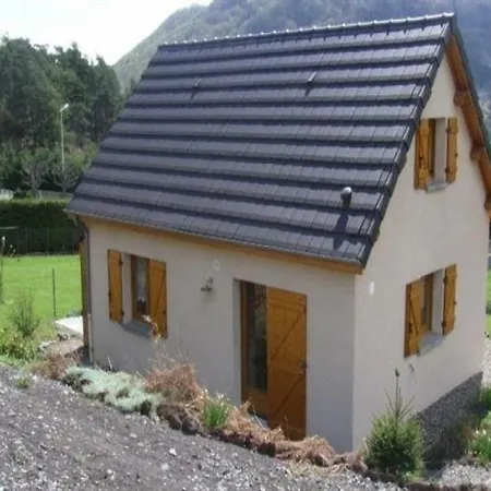 Maison Murol, 4 Pieces, 6 Personnes - Fr-1-395-12 Dom wakacyjny *